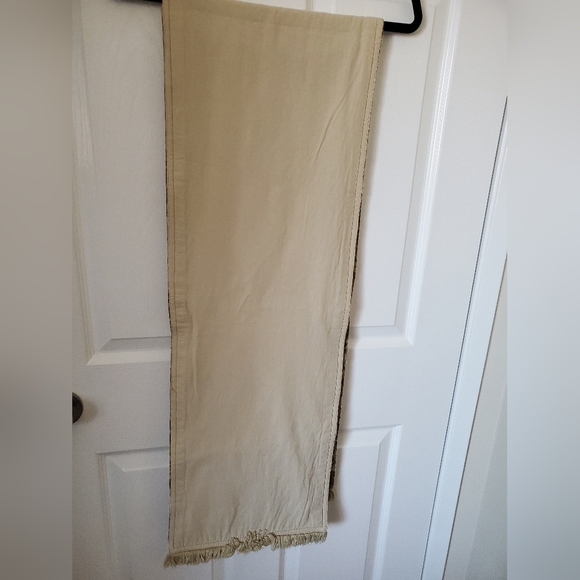 Sage Green Floral Pattern Woven Table Runner - Picture 6 of 8